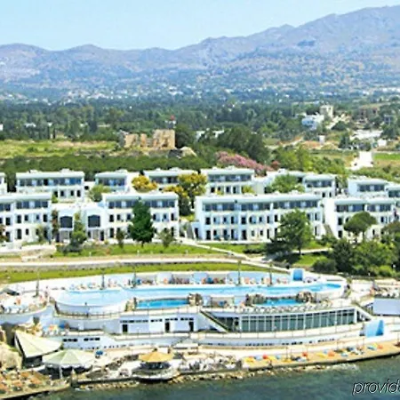Kadikale Курортный комплекс Тургутрейс