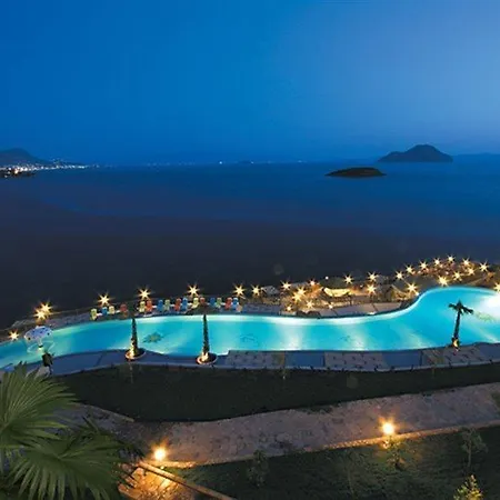Курортный комплекс Kadikale 5*