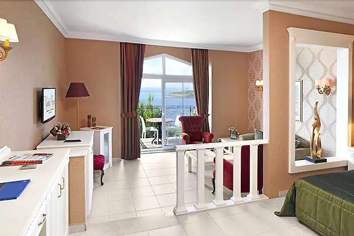 Ośrodek wypoczynkowy Kadikale 5*