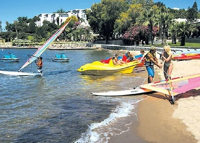 Kadikale Ośrodek wypoczynkowy Turgutreis